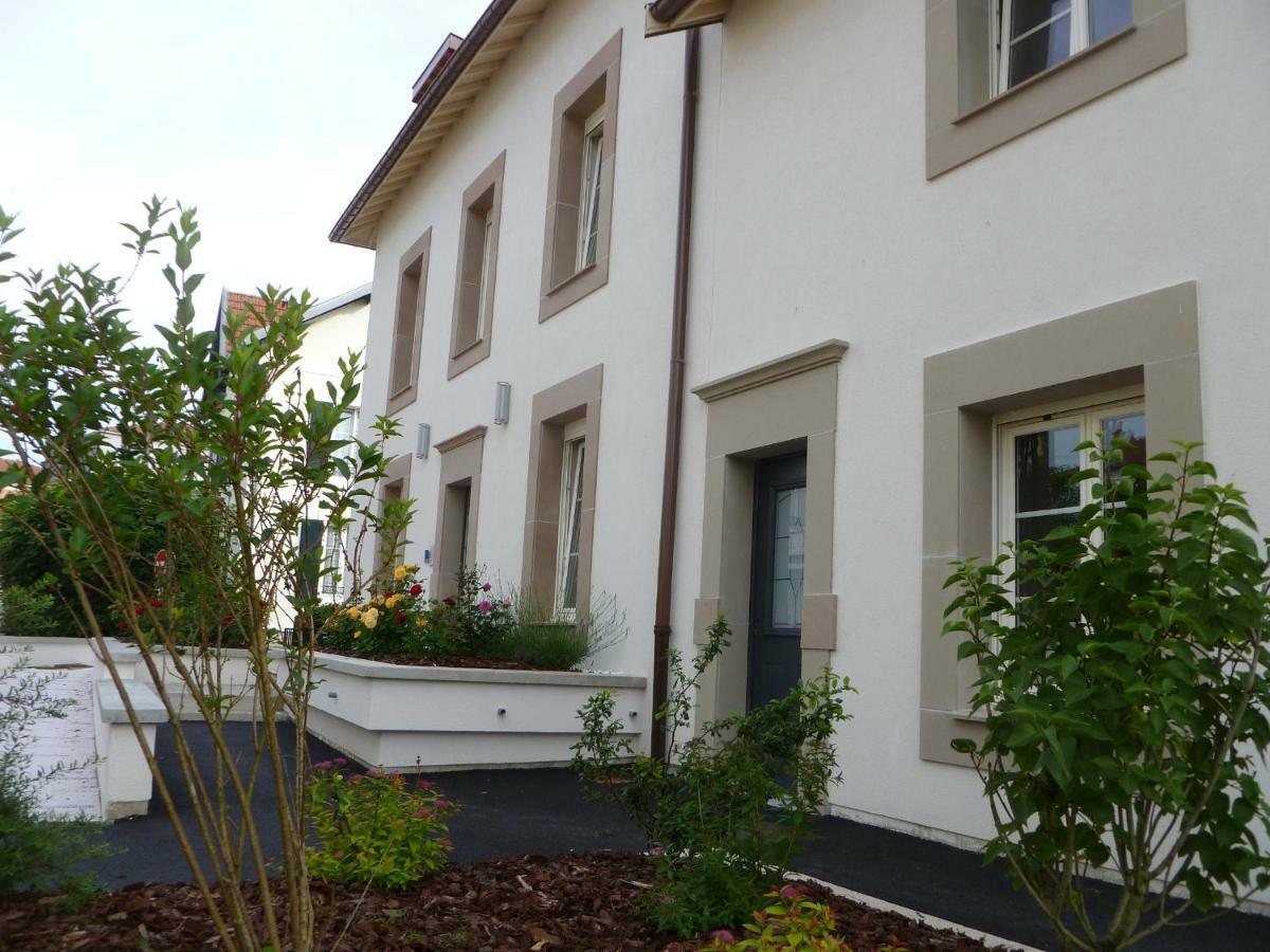 Locations Sylvittel Apartment Bagian luar foto
